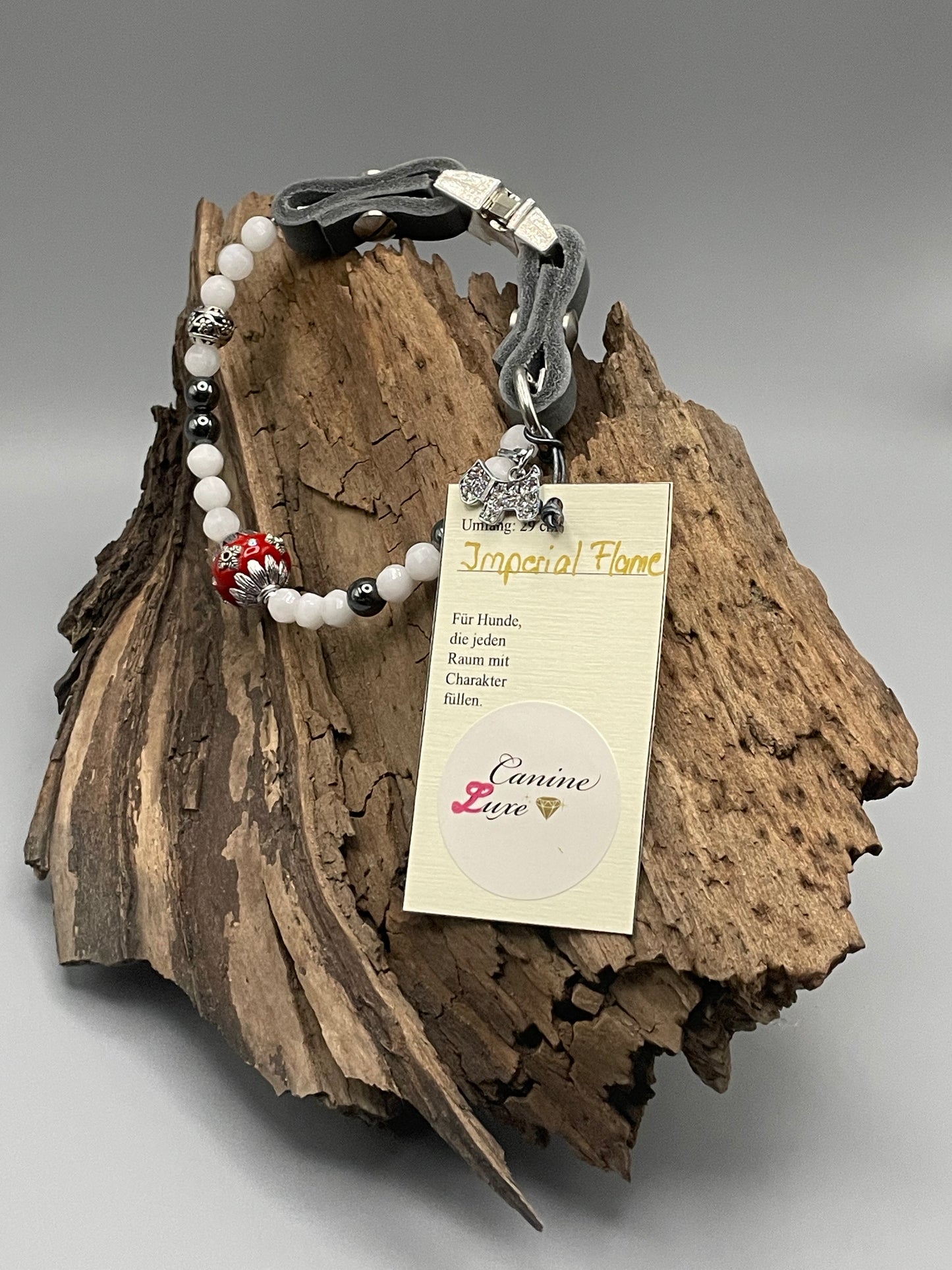 Größe: 29 cm Umfang. Edelstein-Hundehalsband – mit facettiertem Quarz, Hämatit & tibetischer Perle