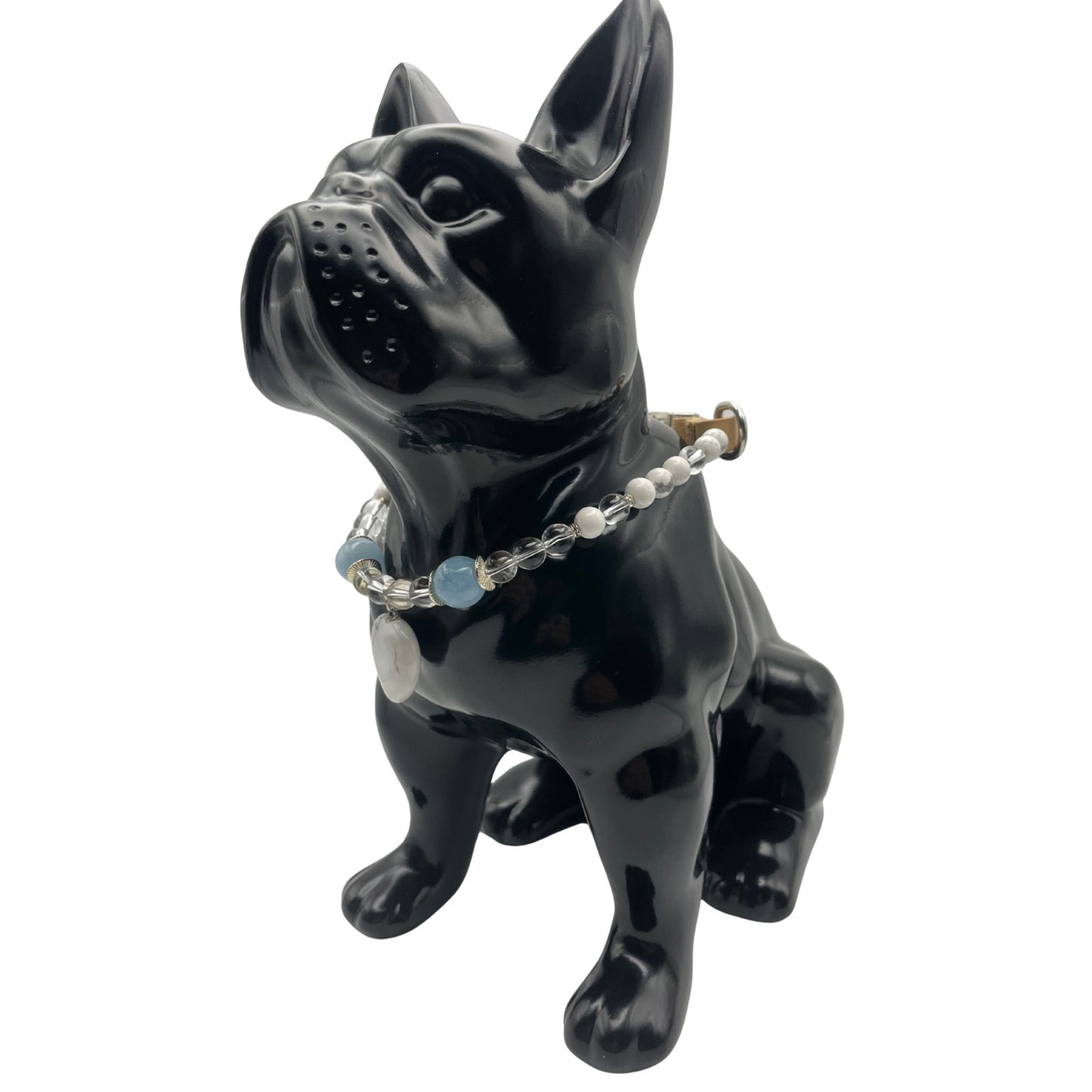 Größe: 38 cm Umfang. Handgefertigtes Edelstein-Hundehalsband - mit Magnesit, Bergkristall und Aquamarin