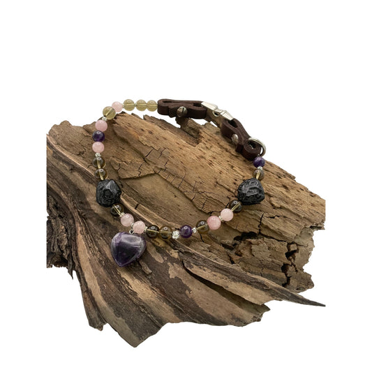 Größe: 42 cm Umfang. Edelstein-Hundehalsband im Designerstil - mit Amethyst, Rosenquarz, Rauchquarz und Tektit