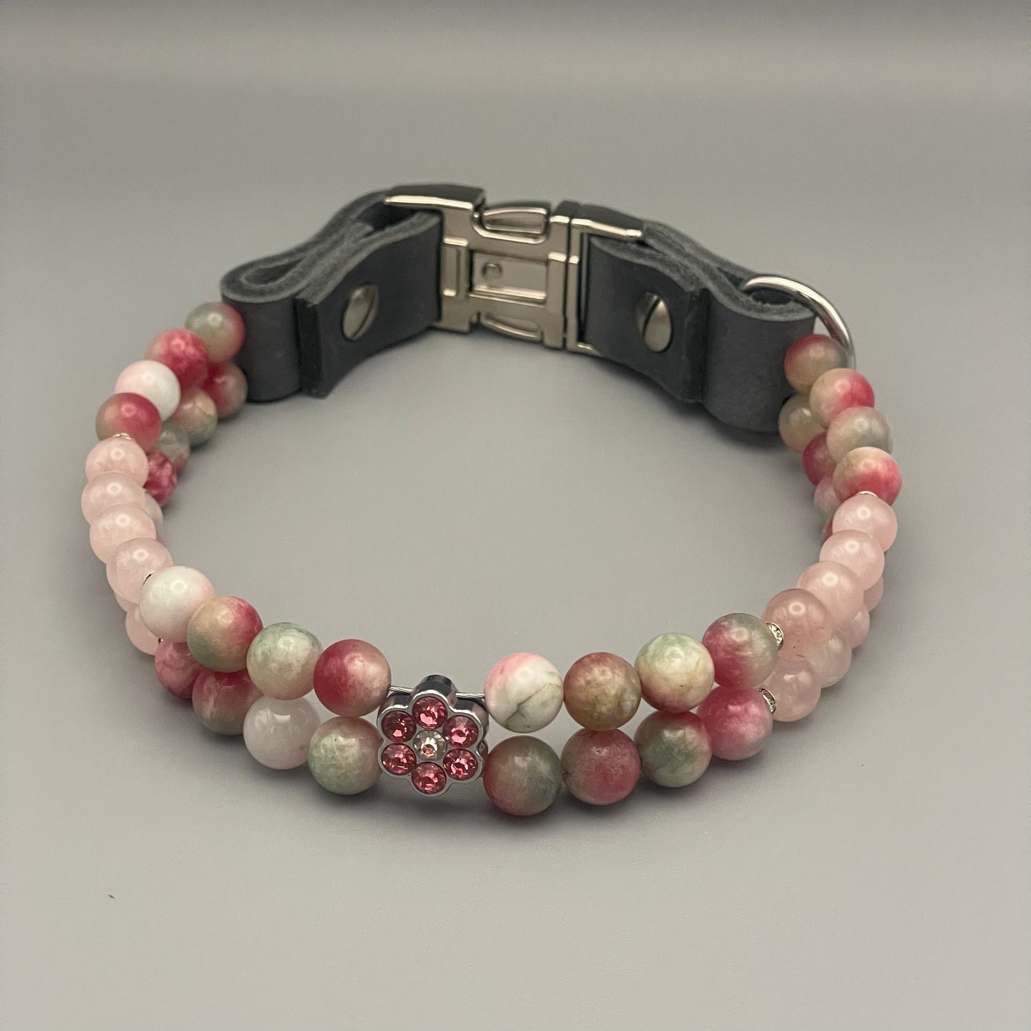 Größe: 36 cm Umfang. Edelstein-Hundehalsband mit Achat und Rosenquarz