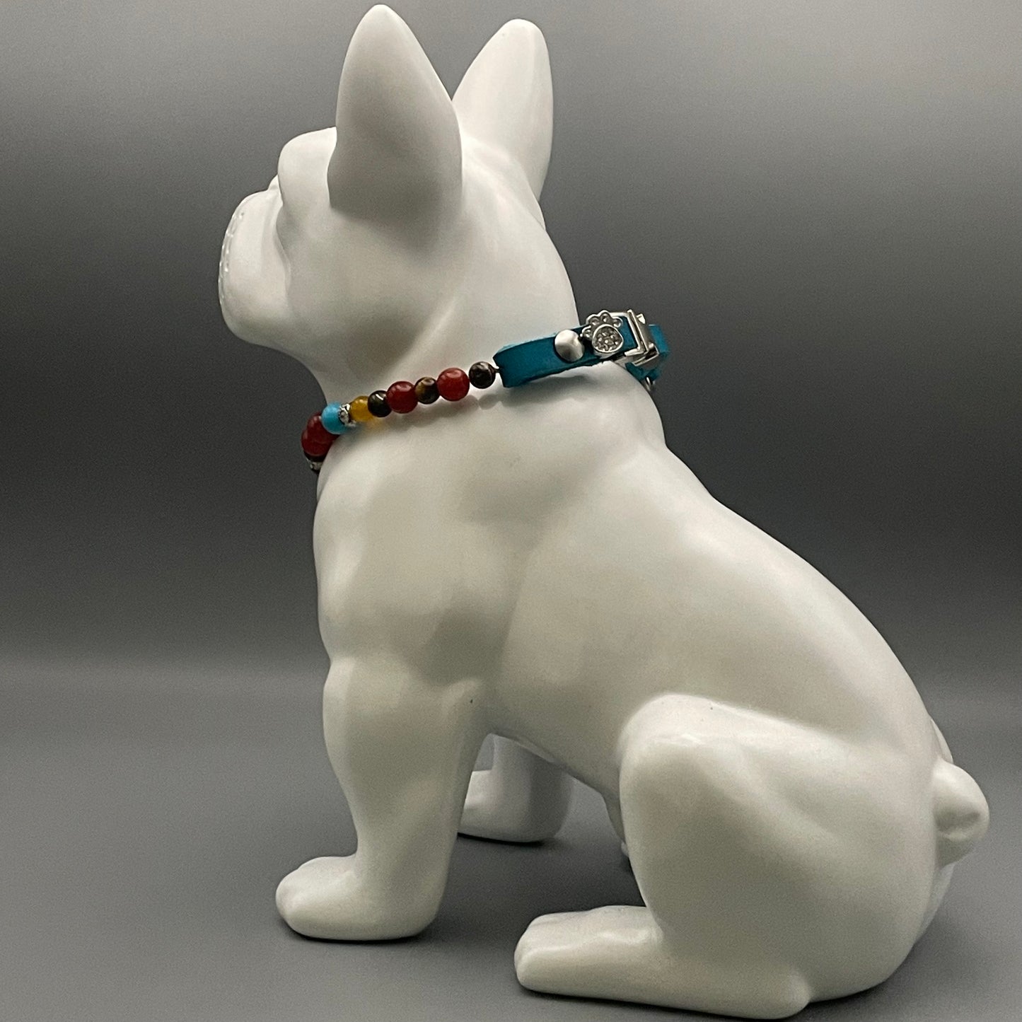 Größe: 36 cm Umfang. Edelstein-Hundehalsband – mit Tigerauge, Karneol, gelbem Achat, Türkis & tibetischer Perle